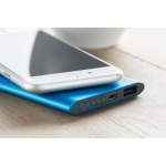 Carregador sem fio e powerbank 4.000 mAh Powercard Chargepad cor azul segunda vista conjunto