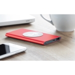 Carregador sem fio e powerbank 4.000 mAh Powercard Chargepad cor vermelho vista conjunto