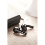 Auriculares com bateria recarregável, porta-chaves e suporte Stereo cor preto terceira vista conjunto