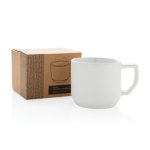 Caneca promocional de cerâmica de design moderno de 350ml Modern cor branco vista com caixa