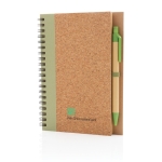 Caderno de argolas e capa de cortiça, folhas pautadas EcoCork Colors cor verde-claro vista com logo