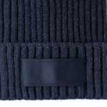 Gorro de material acrílico elástico com etiqueta personalizada Winter terceira vista